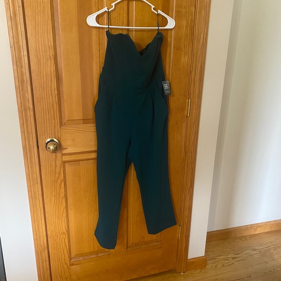 Express Jumpsuit - Picture 2 of 6